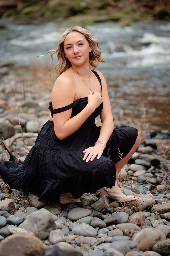 Orofino Idaho Senior and Family Photographer